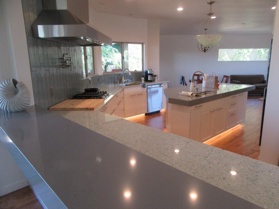 37323928_1734480806599278_2748563298872983552_n_1734480799932612